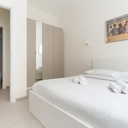 Appartement Guesthost - Comfy Flat Near Gambara Mm1 Milaan